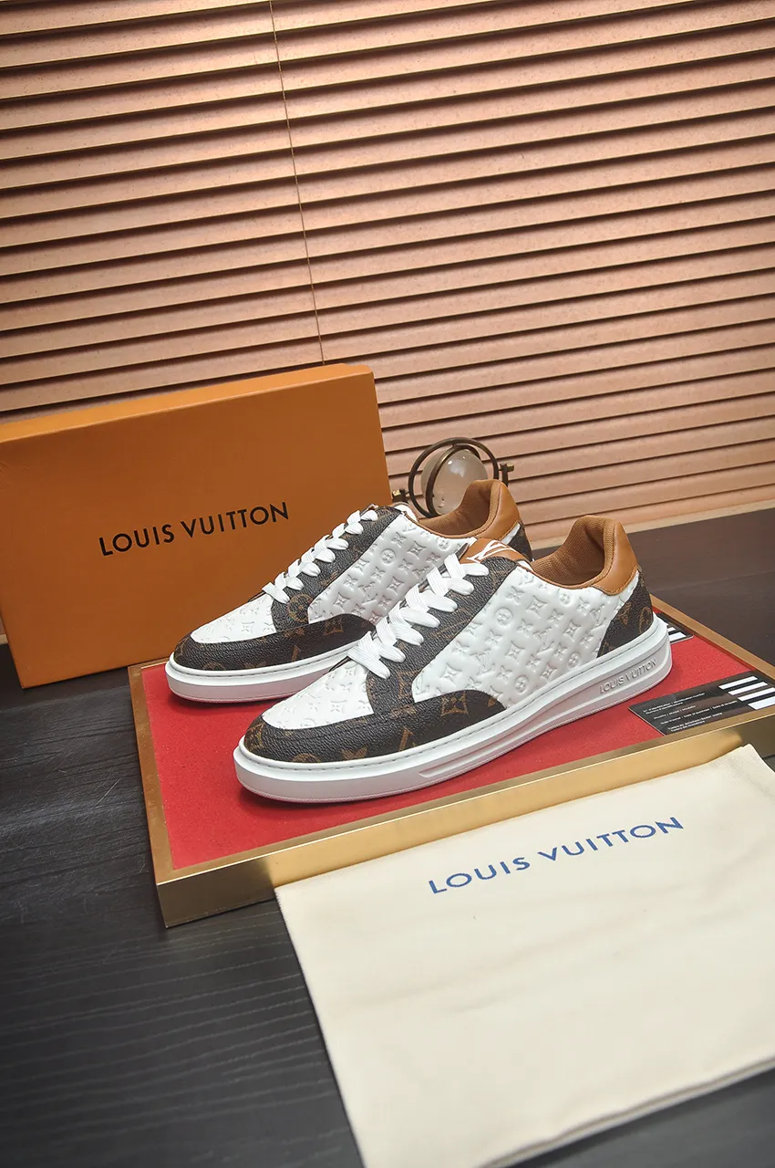 Men's shoes💰440💶【LOUIS VUITTON】Same model from LV.Louis Vuitton official website [satisfied] original single hot model LV original factory cowhide material👑1:1 original plate sheepskin lining, body accessories one-to-one molding💪 counter quality 🙏 Dear friends, if you still worry about wearing matching shoes💋, then these shoes are your best choice🎁🎁! 38-45 (45 is custom-made and cannot be returned or exchanged)